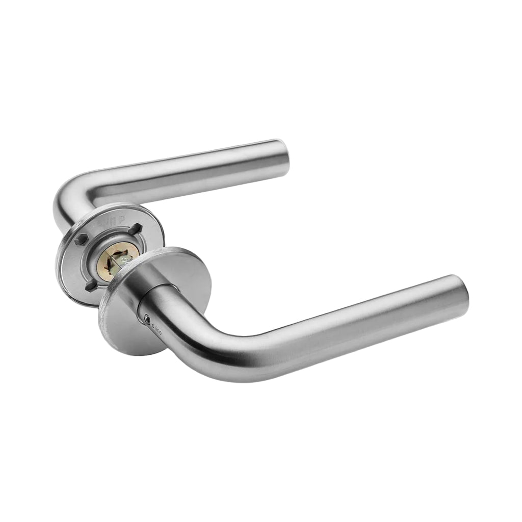 Dörrhandtag design Knut Holscher L 16 snap on borstad rostfritt