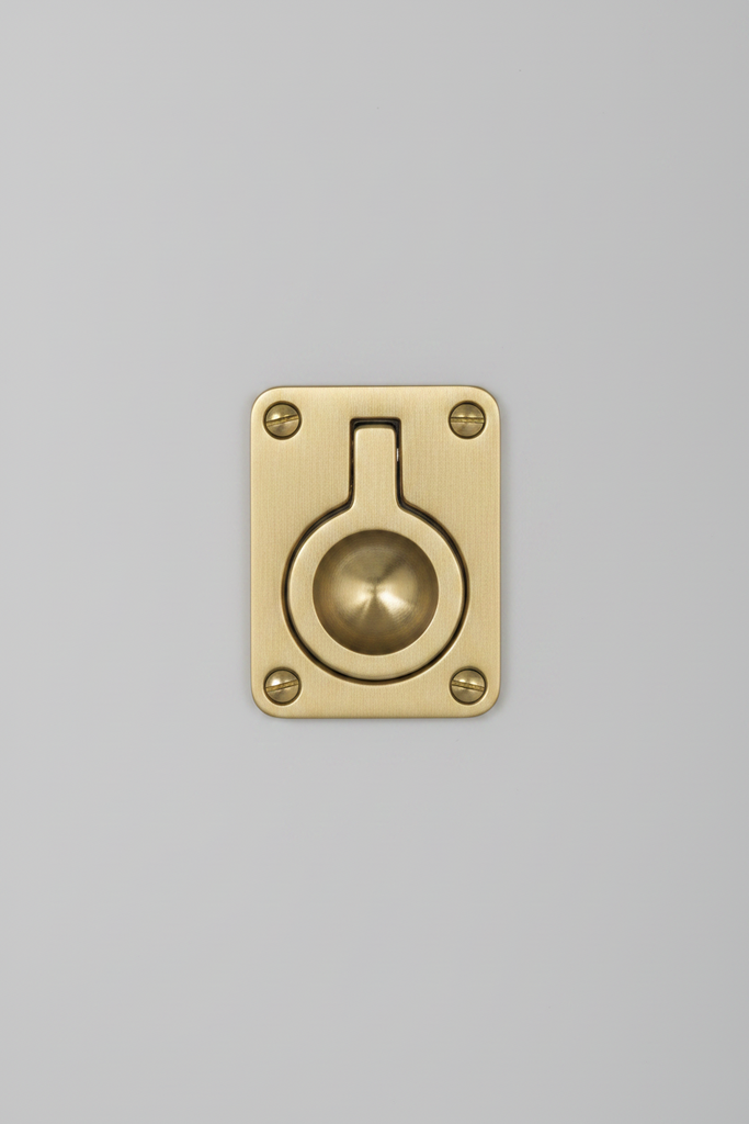 Infällshandtag Maniglietta 50x40 olackad mässing polerad