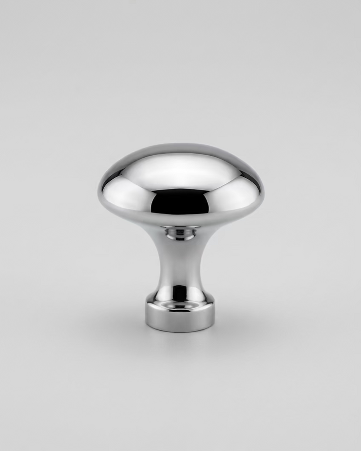 Knopp 1697 oval massiv mässing - Lundell & Zetterberg